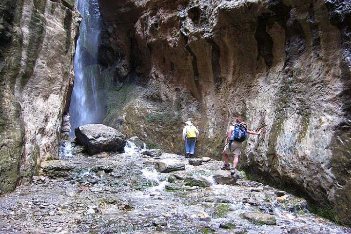 Водопад в Туркменистане