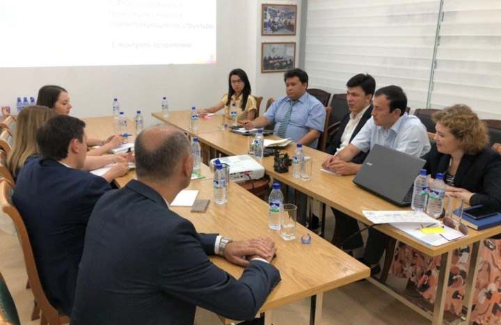 Эксперты изучают деятельность пилотных ННО и общественных советов