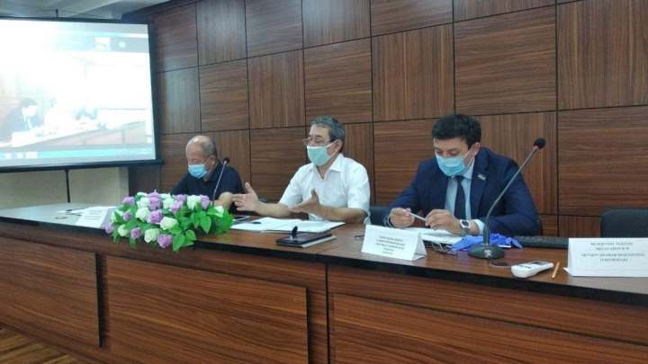 В Коканде состоялось общественное слушание по вопросам здравоохранения